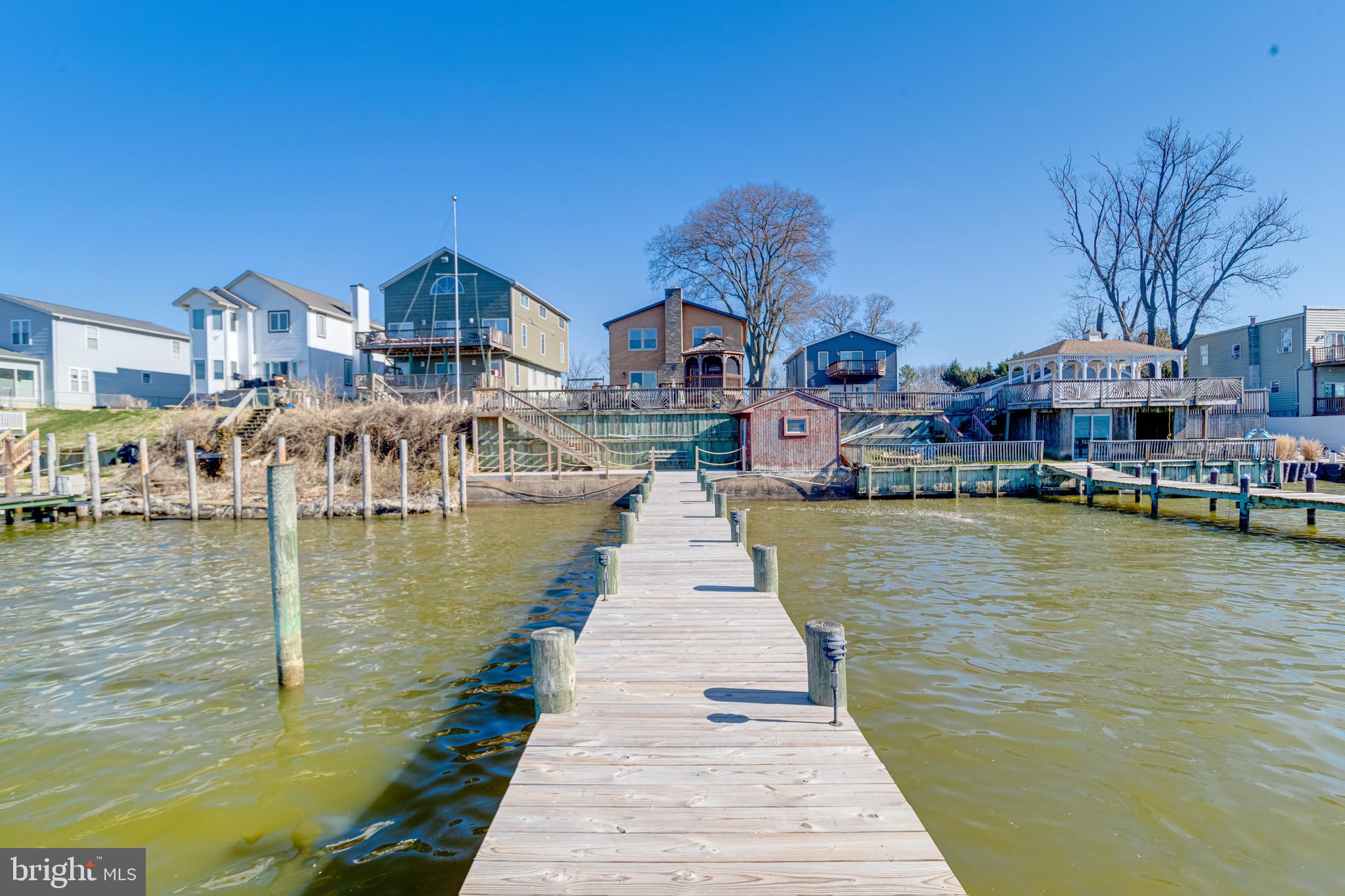 HYDE PARK - Residential