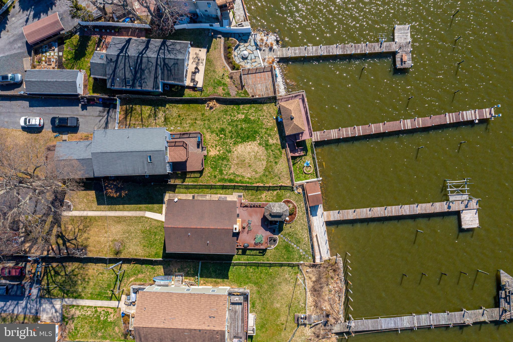 HYDE PARK - Residential