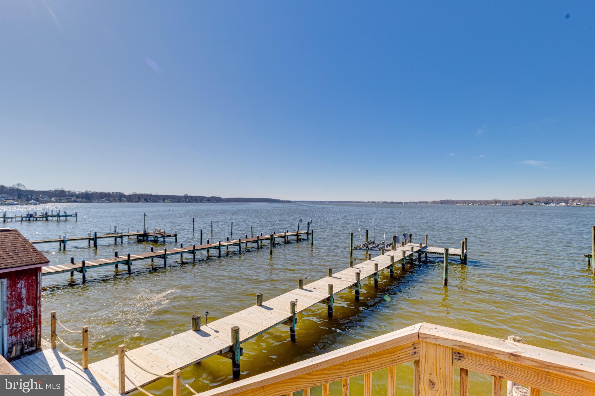 HYDE PARK - Residential