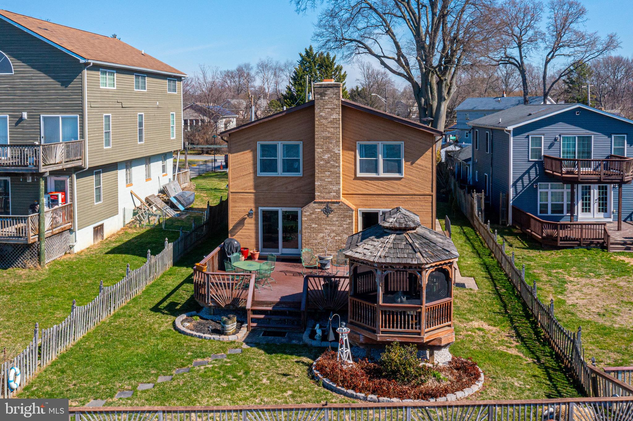 HYDE PARK - Residential