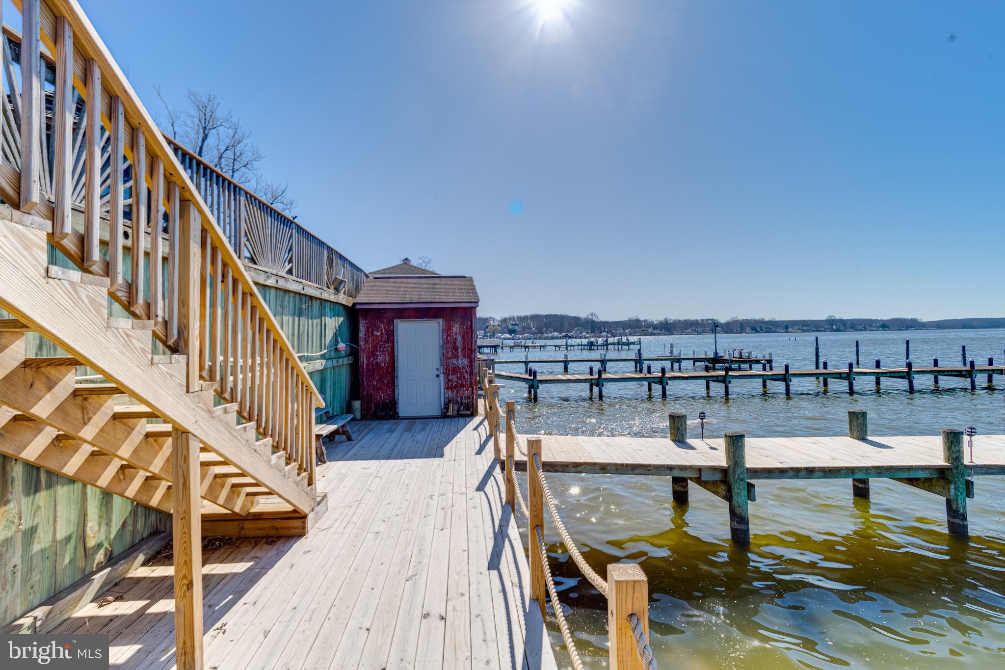 HYDE PARK - Residential