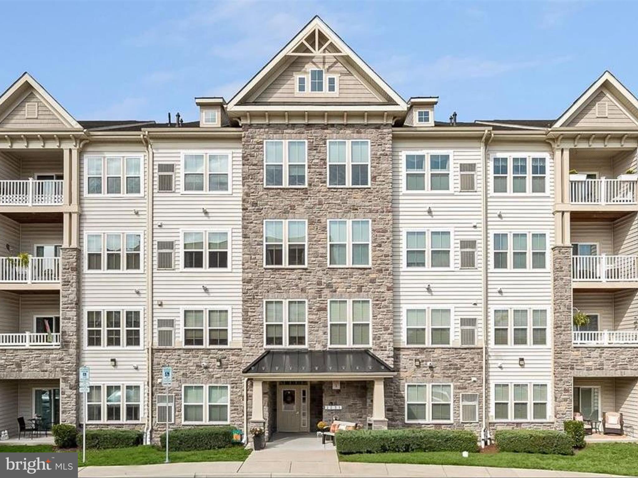 Offer Deadline is set for Mon., 4/7/25 at 12:00 PM.
Elegant Penthouse-Level 2 bedroom, 2 bath plus loft, Condo in Waverly Woods West.
Experience luxury living at its finest in this spacious 1,720 sq. ft. penthouse-level condo nestled in the sought-after Waverly Woods West community. Boasting a bright and airy open floor plan, this exquisite residence features a soaring two-story ceiling with a loft, two generously sized bedrooms, and a chef-inspired gourmet kitchen. Every detail of this stunning home has been meticulously upgraded, including plush carpet, luxury vinyl flooring, a striking hardwood staircase with iron balusters, a gas fireplace with fan, GE Profile appliances, custom California closets, designer up-down shades, and more. The open-concept living and dining areas are elegantly appointed with a cozy gas fireplace and a modern chandelier, creating a warm yet sophisticated ambiance. The gourmet kitchen is a chef’s dream, featuring an oversized island breakfast bar with a sink, granite countertops, a stylish mosaic tile backsplash, and premium GE Profile stainless steel appliances. Ascend the hardwood staircase to a versatile loft, offering an elegant overlook of the living area below. The luxurious primary suite is a true retreat, featuring a spacious walk-in closet, an additional closet, and a spa-like en suite bath with a granite dual vanity and an oversized shower with decorative tile inlay and handheld shower head. A second bedroom offers versatility with an attached bonus room, perfect for a home office, and private dual-entry full bathroom, seamlessly connecting to the main living area. Indulge in the exceptional lifestyle offered at Waverly Woods West, featuring a state-of-the-art clubhouse with a fitness center, gourmet kitchen, game room, resort-style swimming pool, tennis courts, and more. This sophisticated penthouse condo offers an unparalleled blend of elegance, comfort, and convenience—schedule your private tour today and experience luxury living at its finest!