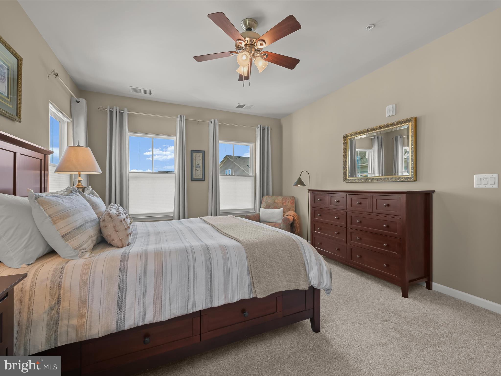 WAVERLY MEWS - Residential