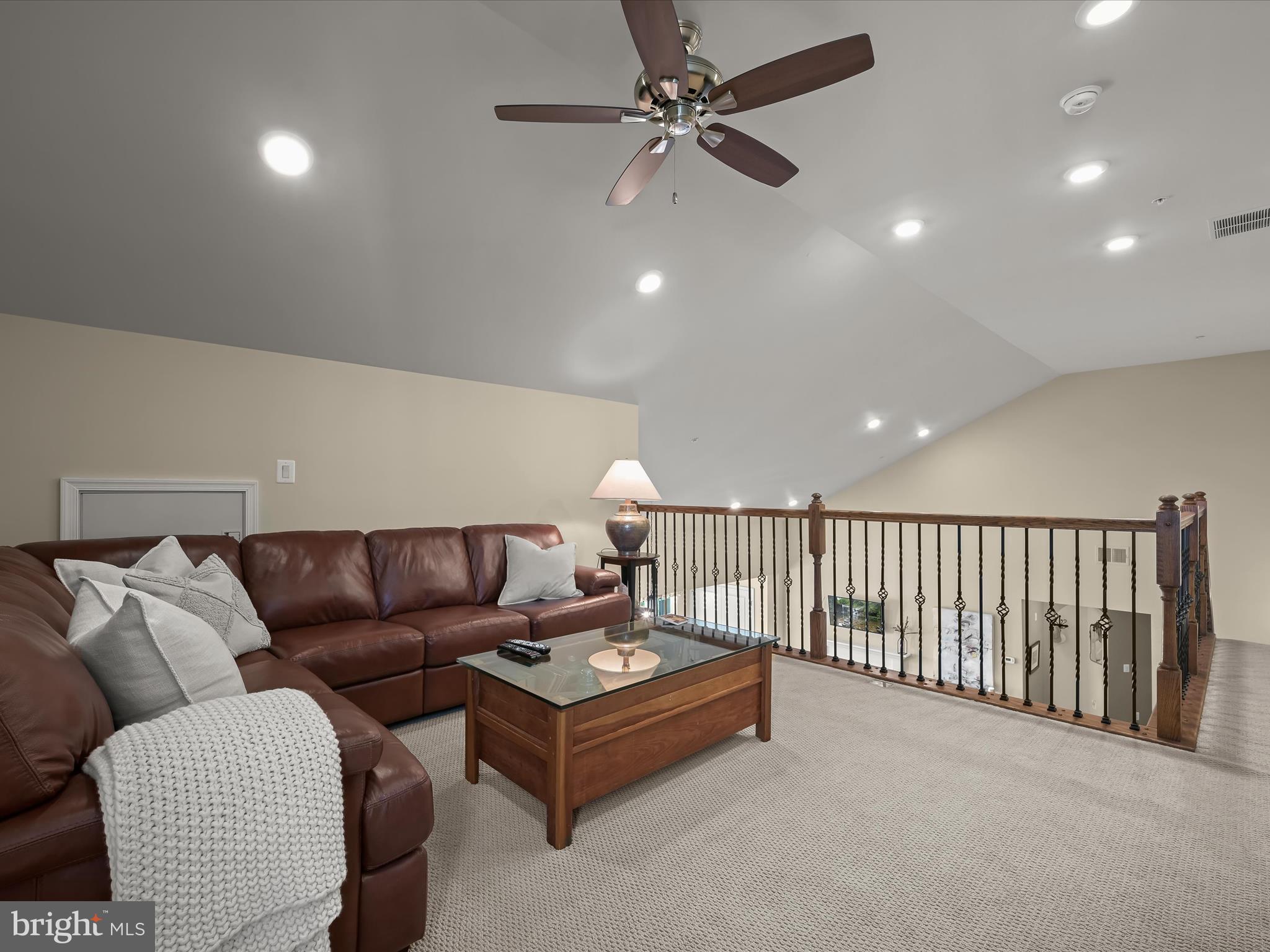 WAVERLY MEWS - Residential