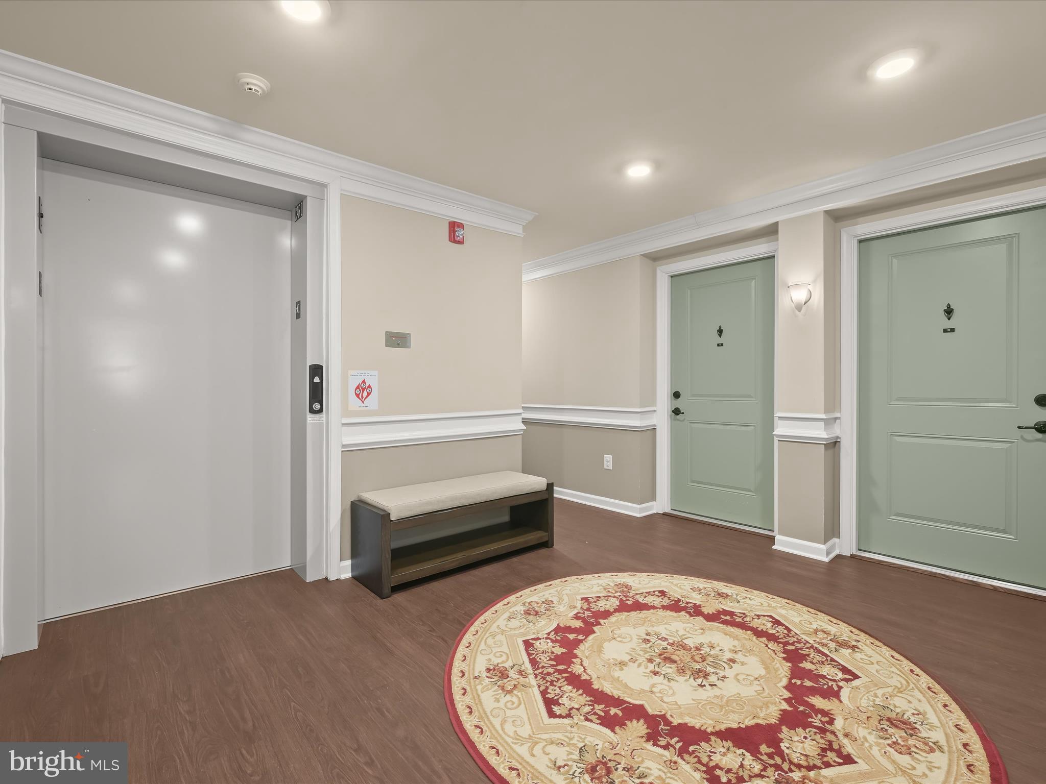 WAVERLY MEWS - Residential