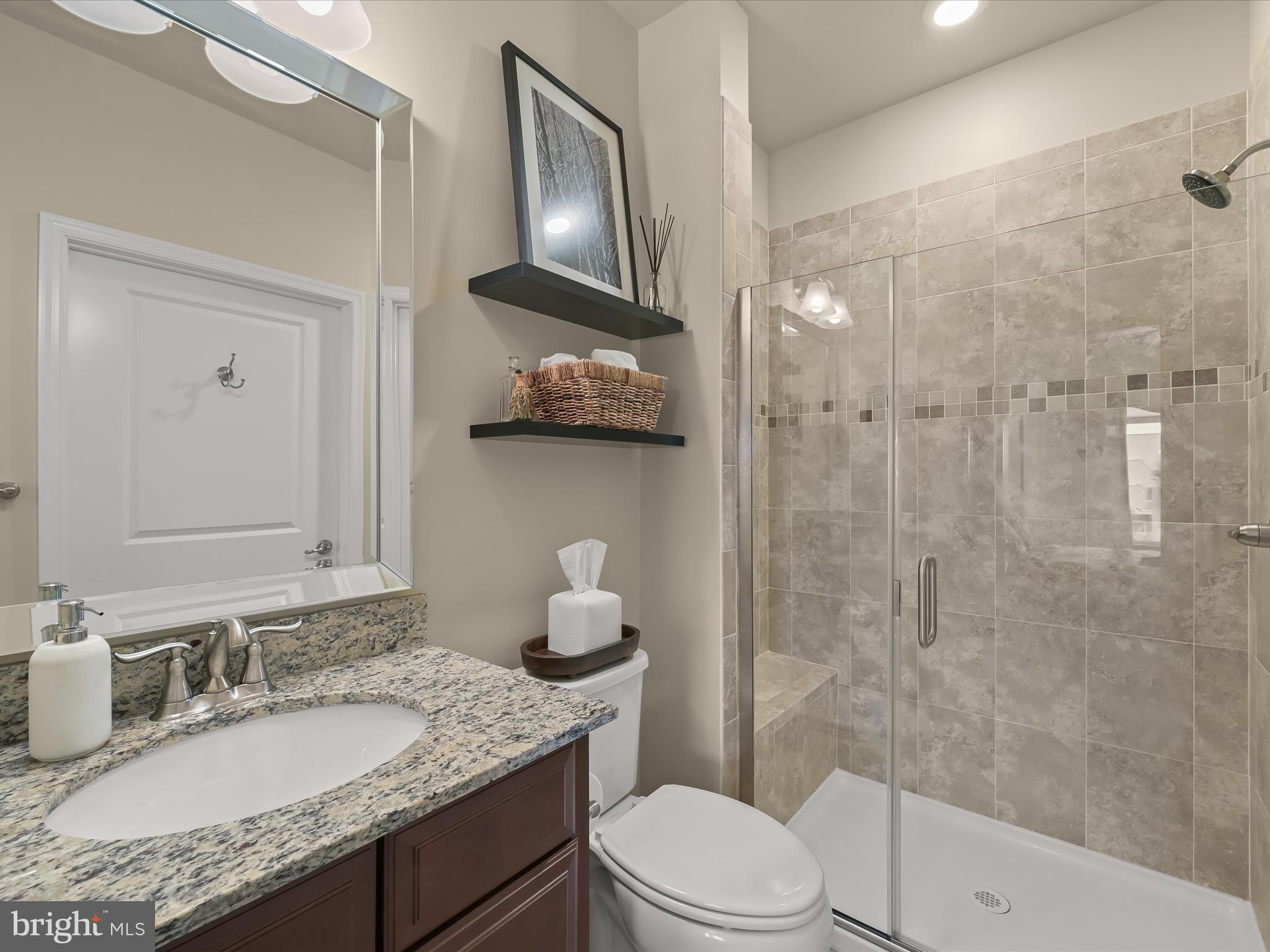 WAVERLY MEWS - Residential