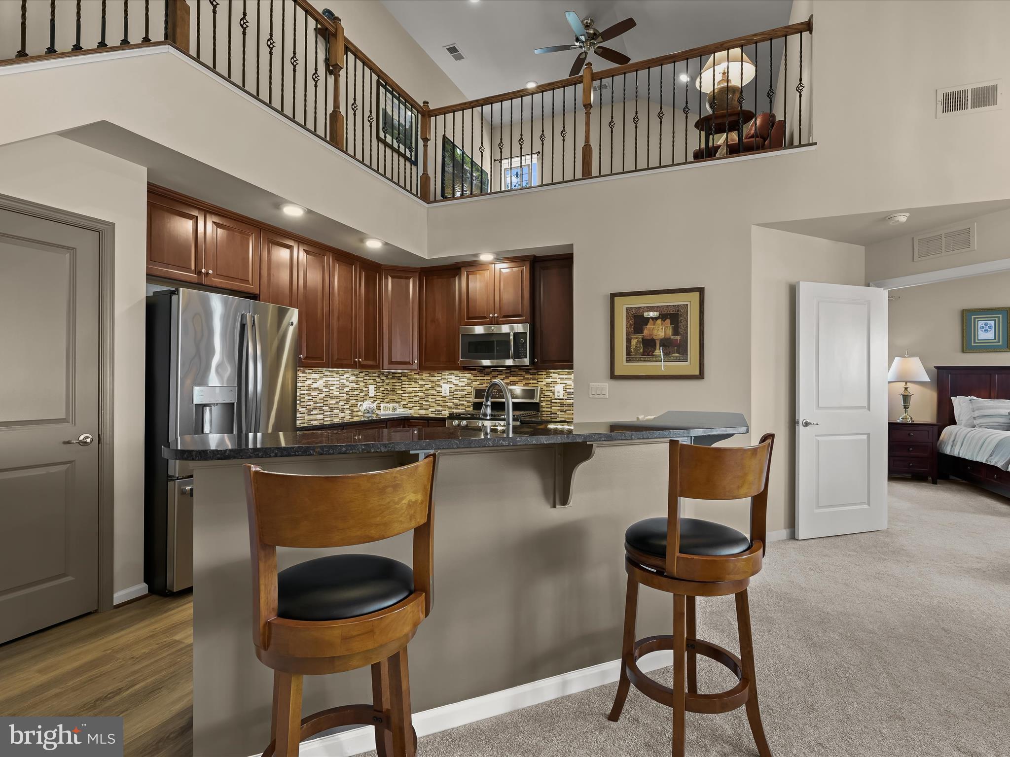 WAVERLY MEWS - Residential