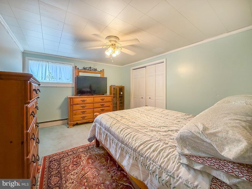 ROSLYN - Residential