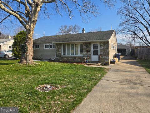 2751 KRUGER ROAD ABINGTON PA 19001