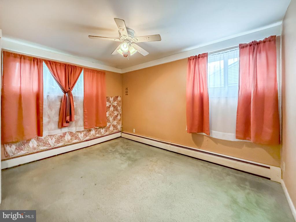 ROSLYN - Residential