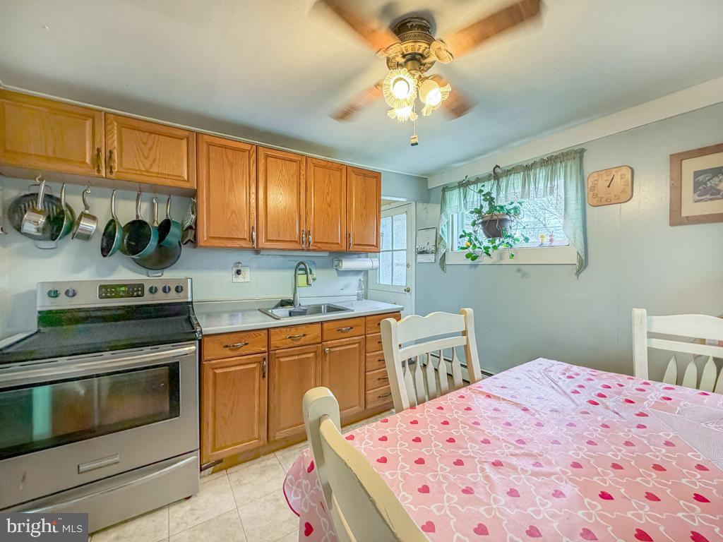 ROSLYN - Residential