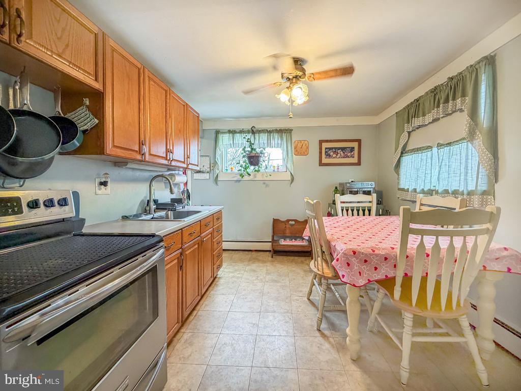 ROSLYN - Residential