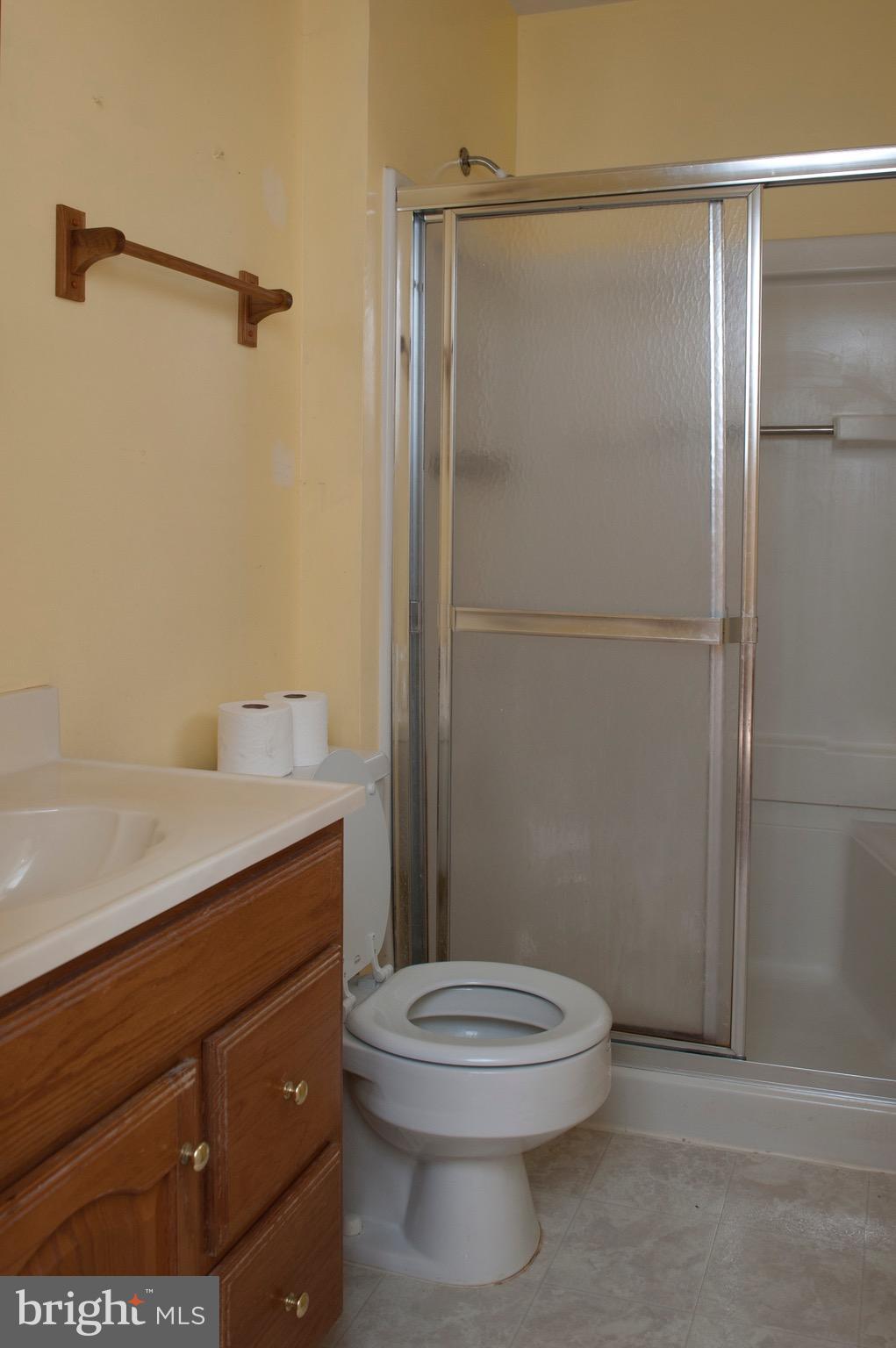 STAFFORD OAKS - Residential Lease