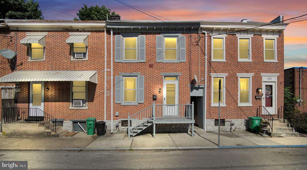 Photo of 151 S East Street, CARLISLE, PA 17013 (MLS # PACB2056334)