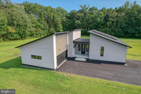 1958 CENTRAL CHURCH ROAD DOVER DE 19904