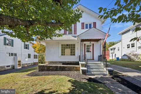 208 S PENNELL ROAD MEDIA PA 19063