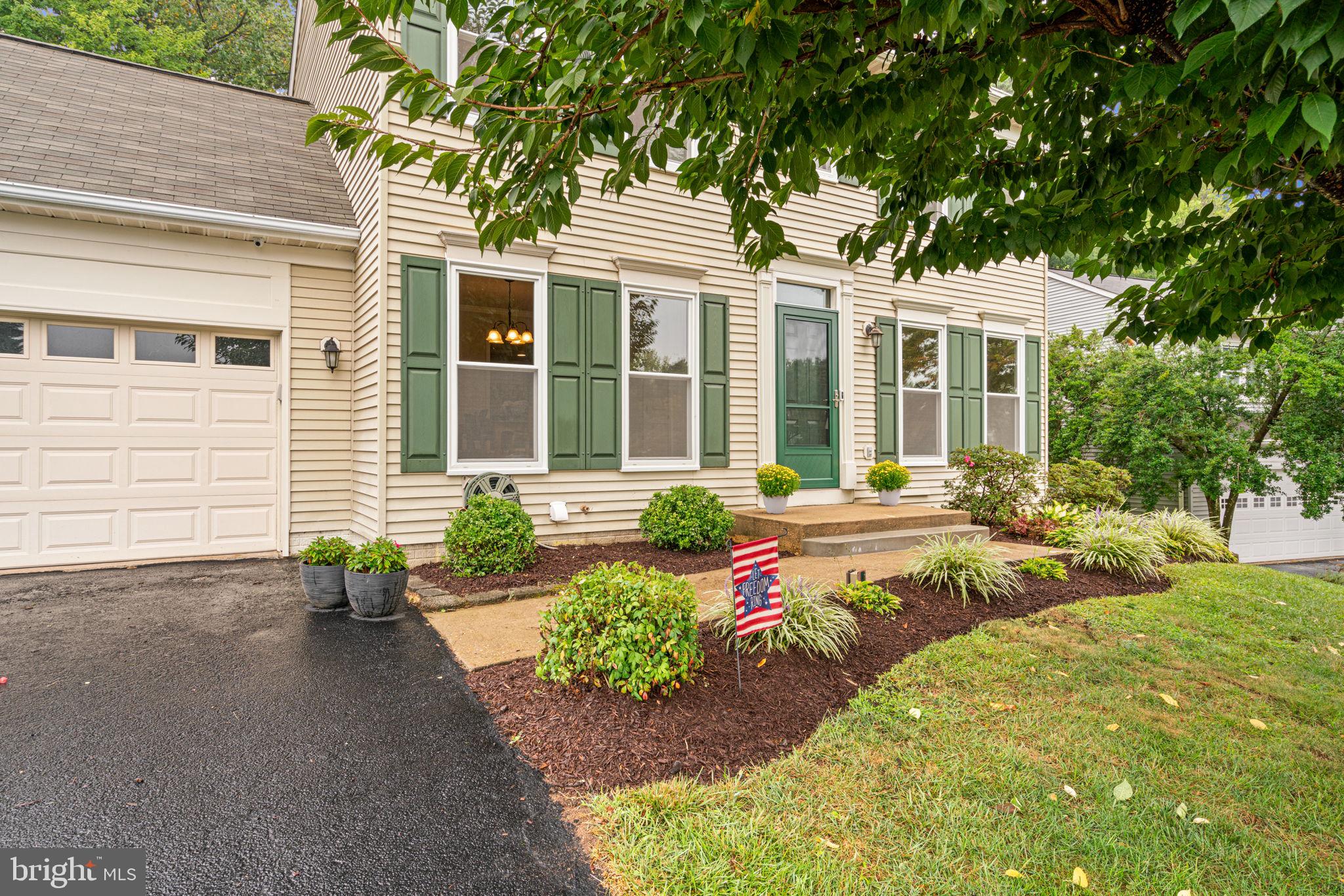 WAYSIDE VILLAGE - Residential