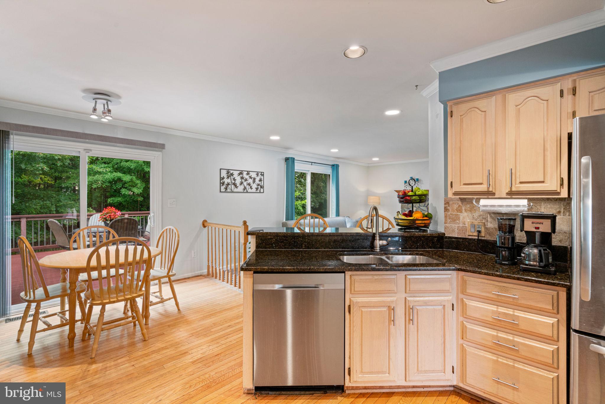 WAYSIDE VILLAGE - Residential