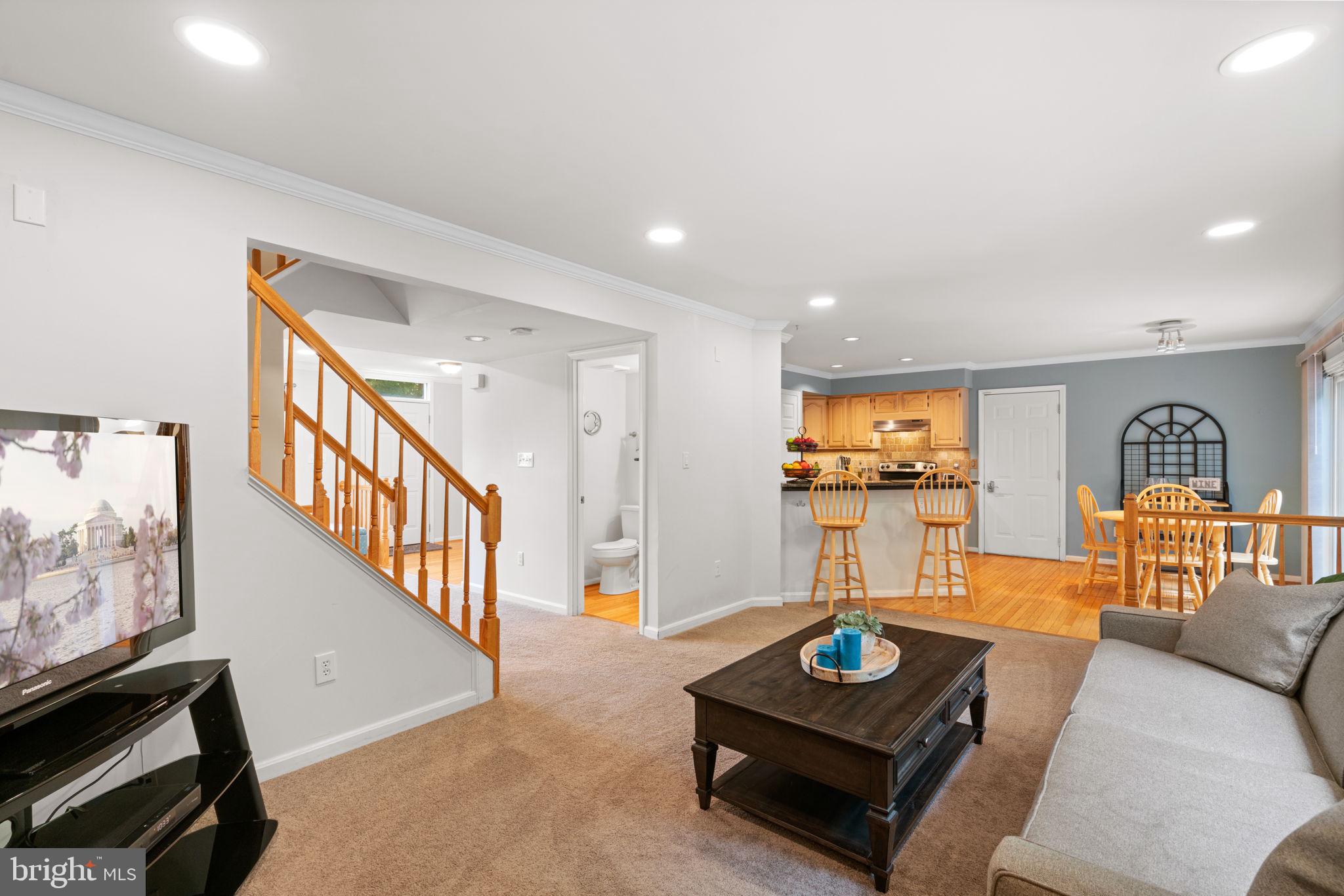 WAYSIDE VILLAGE - Residential