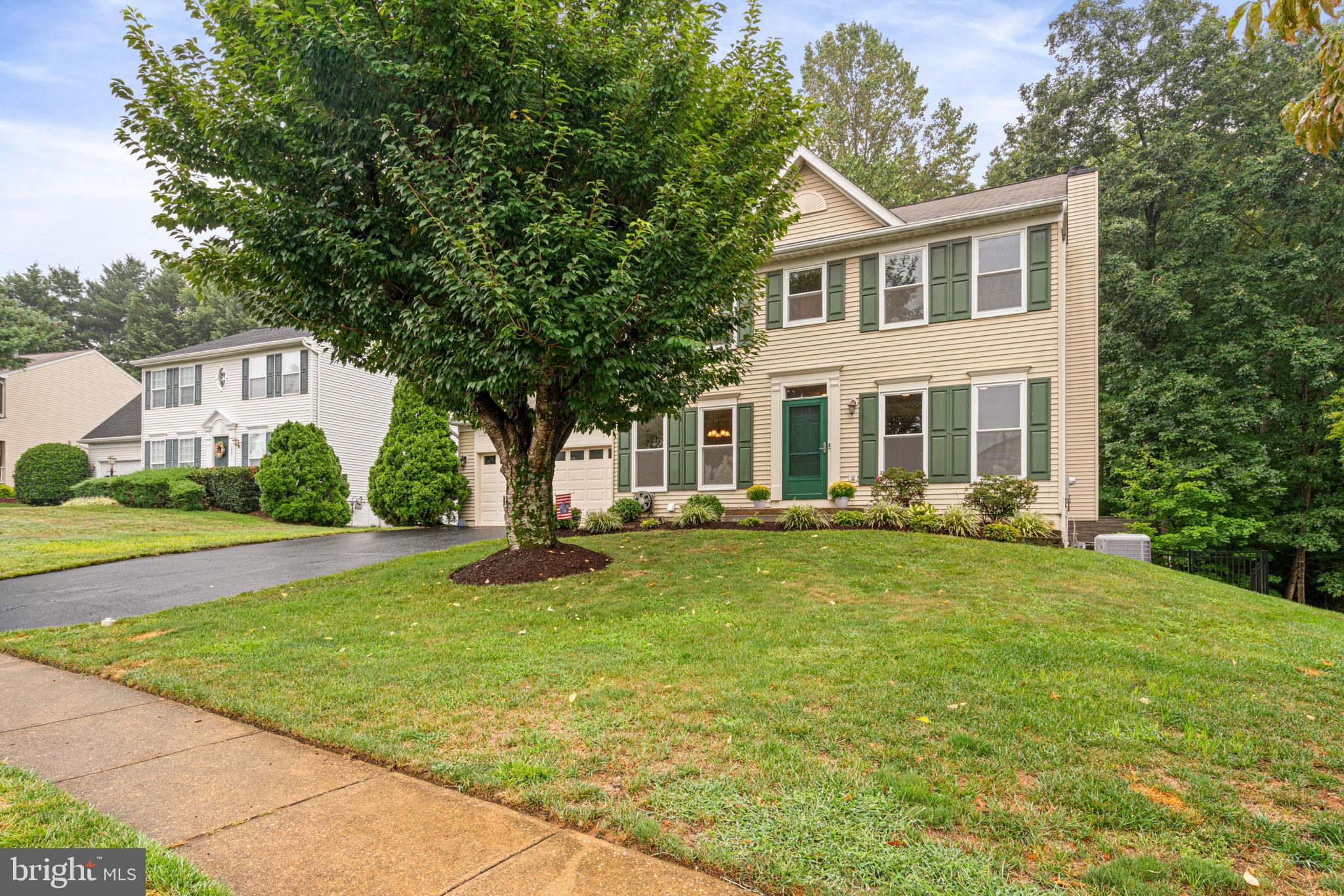 WAYSIDE VILLAGE - Residential