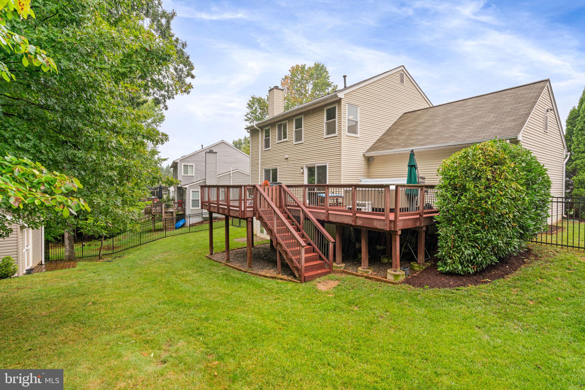 WAYSIDE VILLAGE - Residential