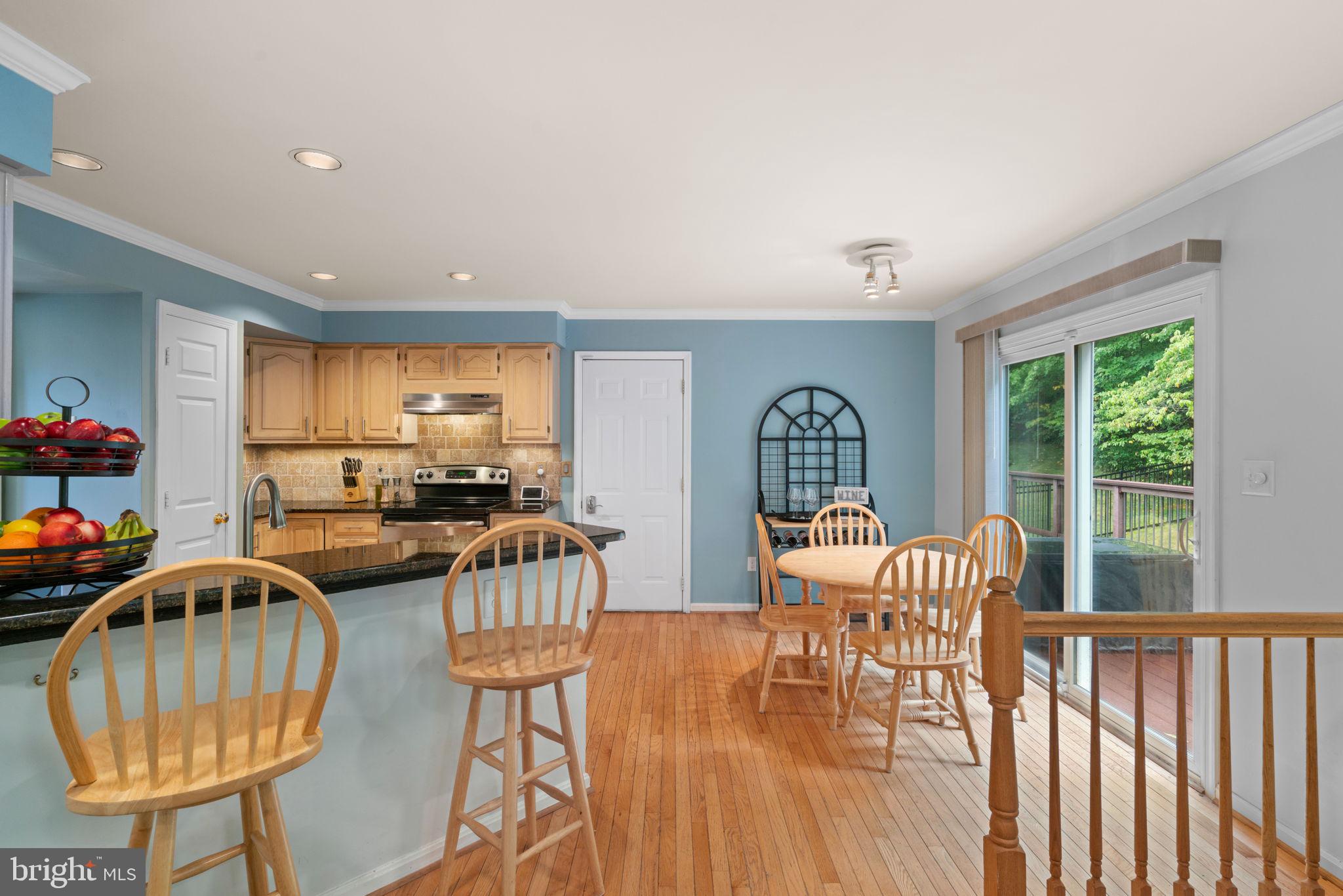 WAYSIDE VILLAGE - Residential