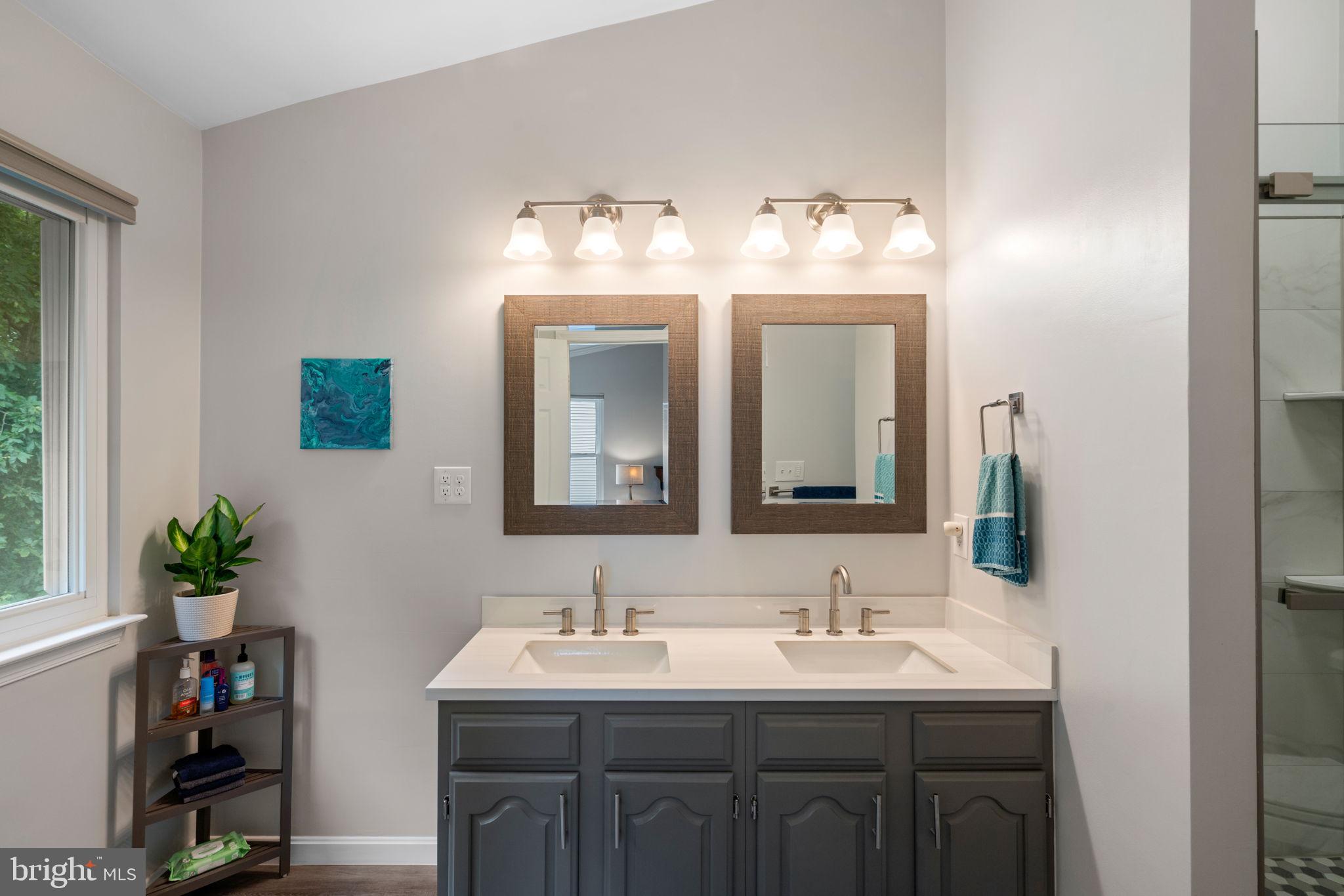 WAYSIDE VILLAGE - Residential