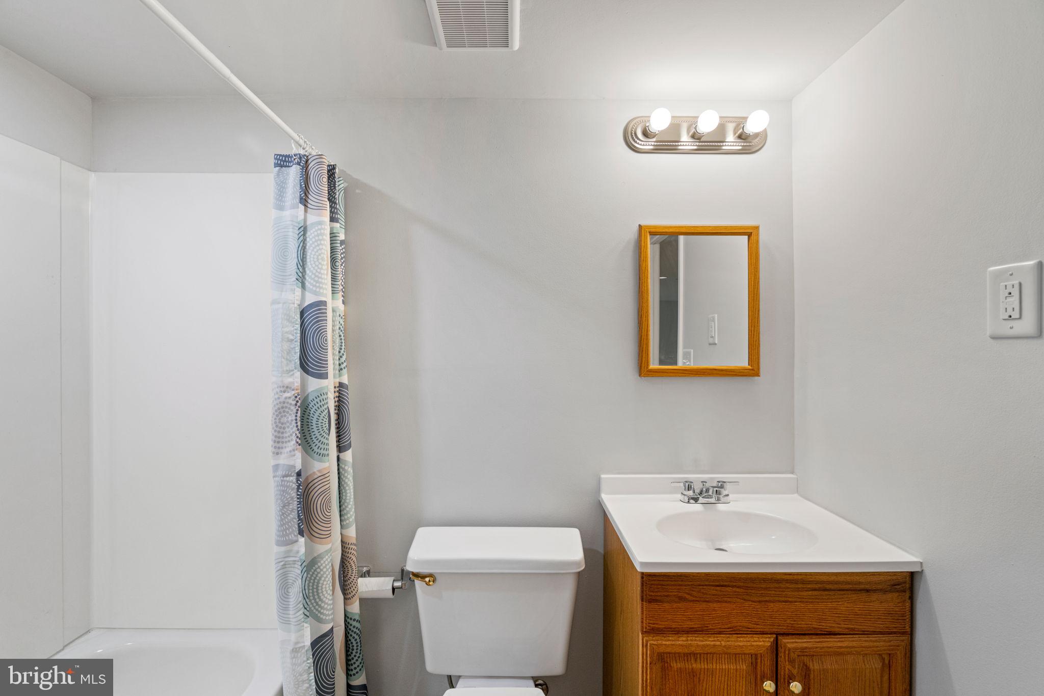 WAYSIDE VILLAGE - Residential