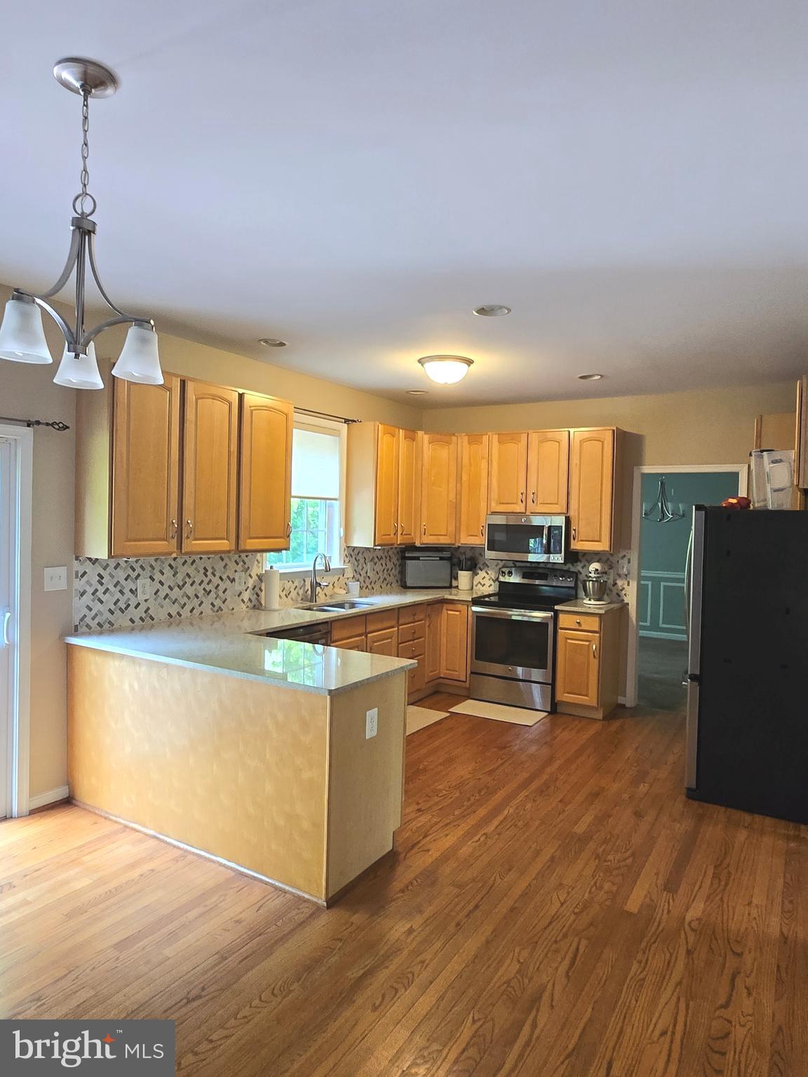 DEERFIELD - Residential Lease