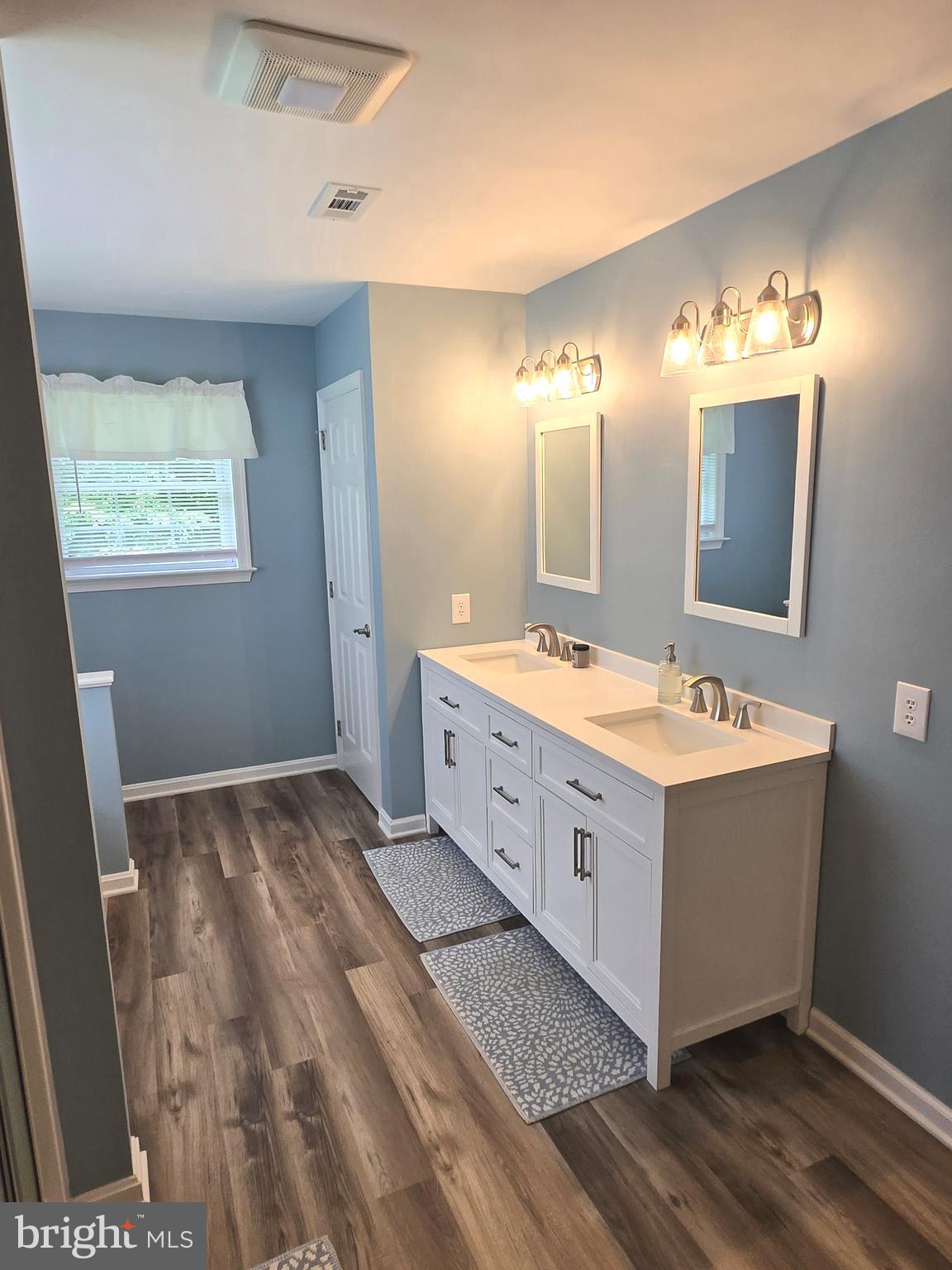 DEERFIELD - Residential Lease