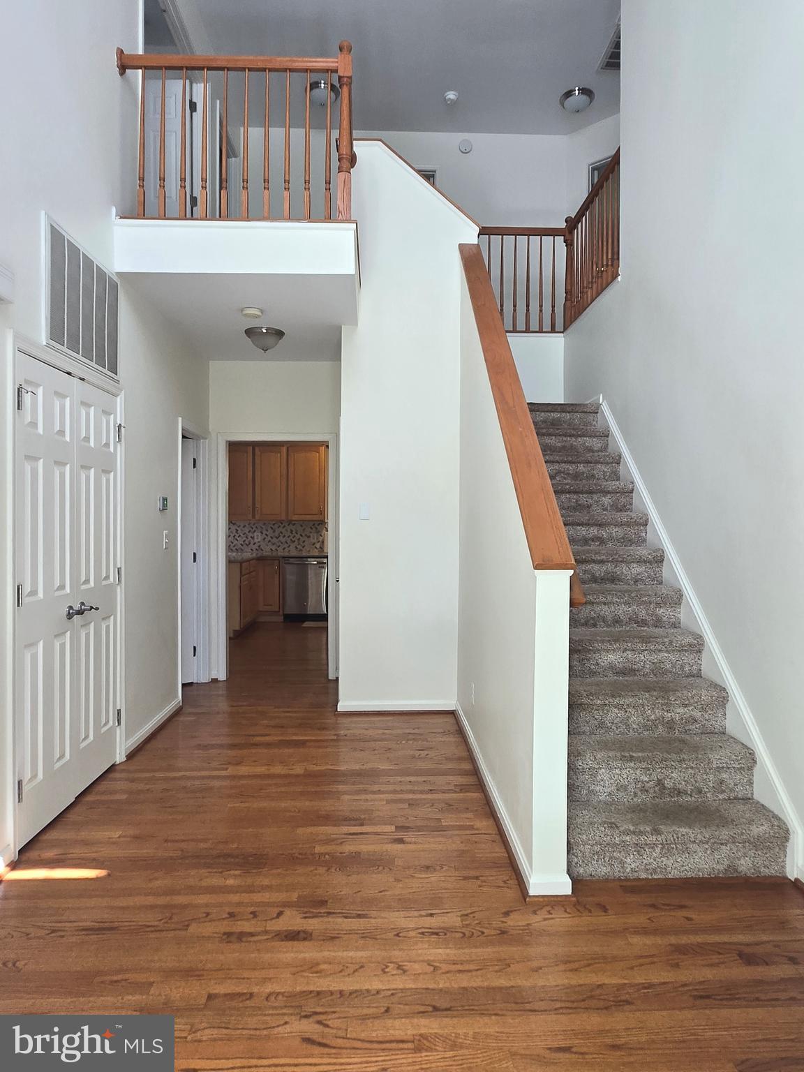 DEERFIELD - Residential Lease