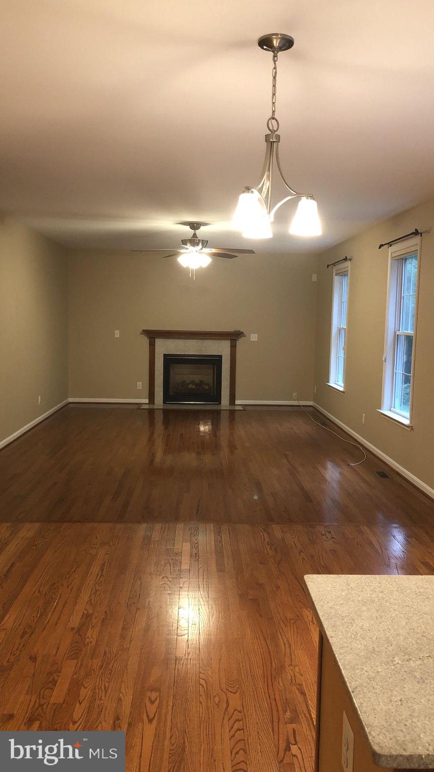 DEERFIELD - Residential Lease