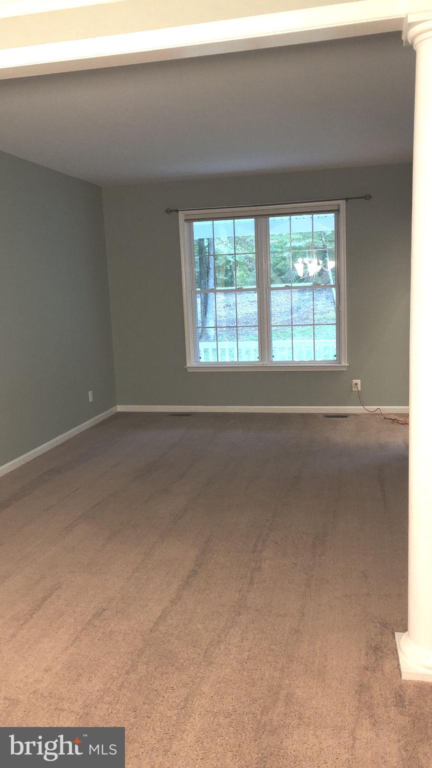 DEERFIELD - Residential Lease