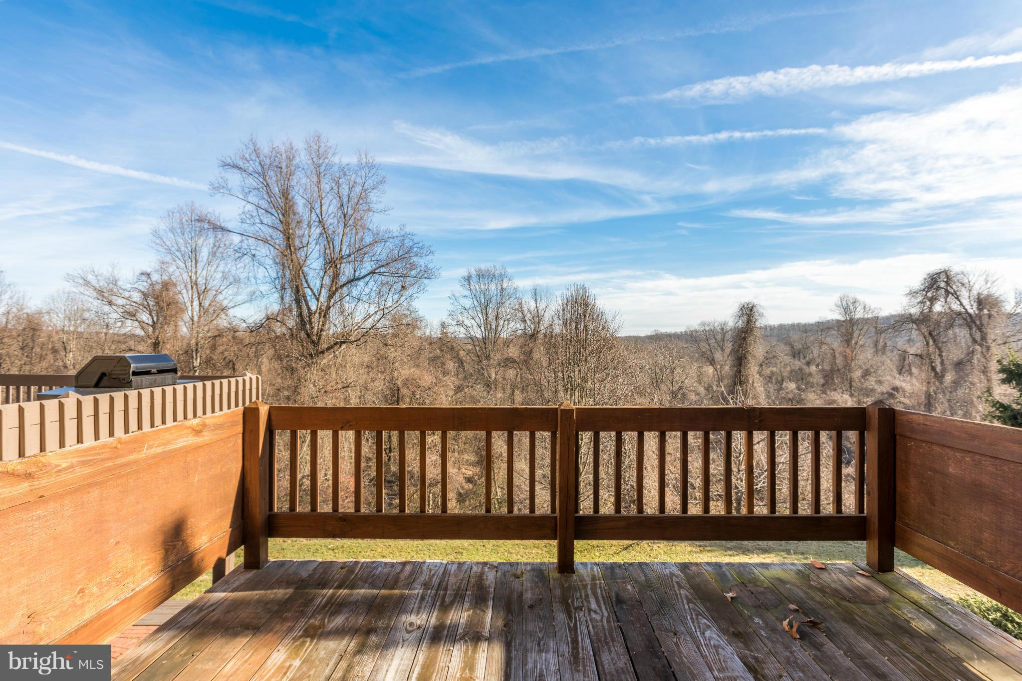 LOVETON FARMS - Residential Lease