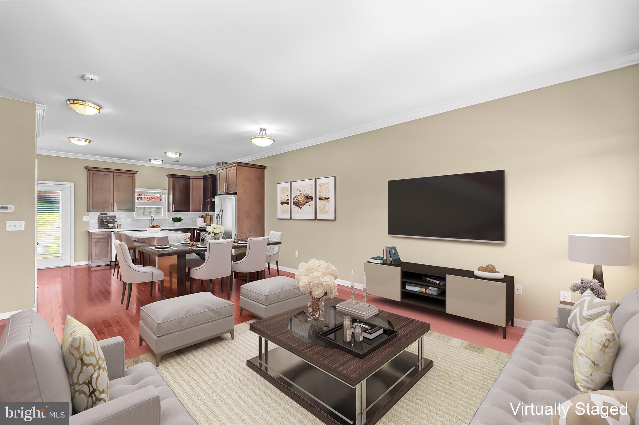 427 WOODCREST DRIVE SE