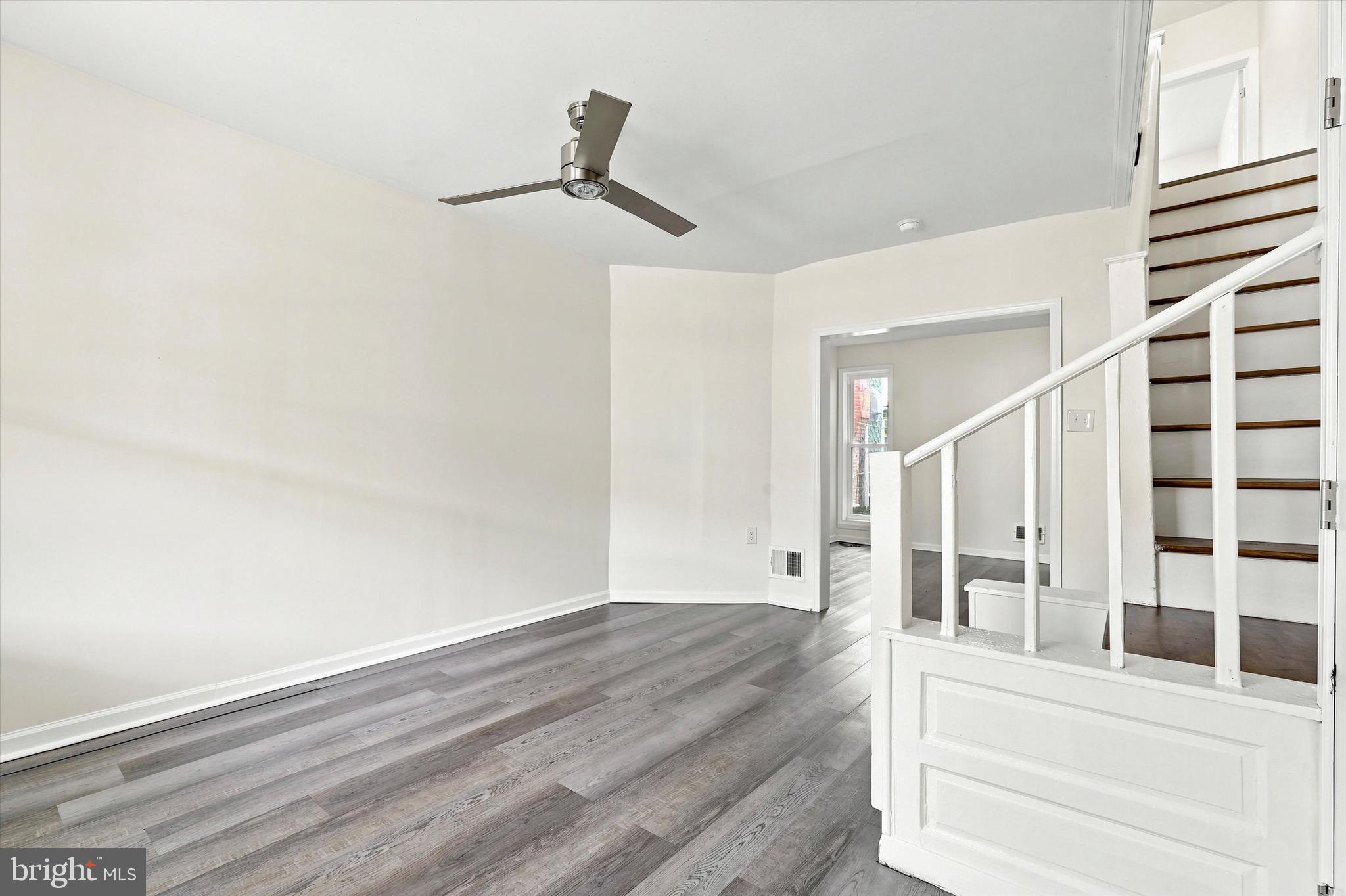 231 W SHELDON STREET