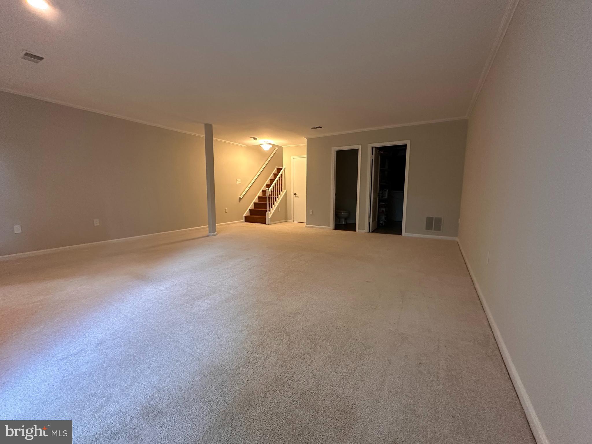 COLONIAL HEIGHTS - Residential Lease