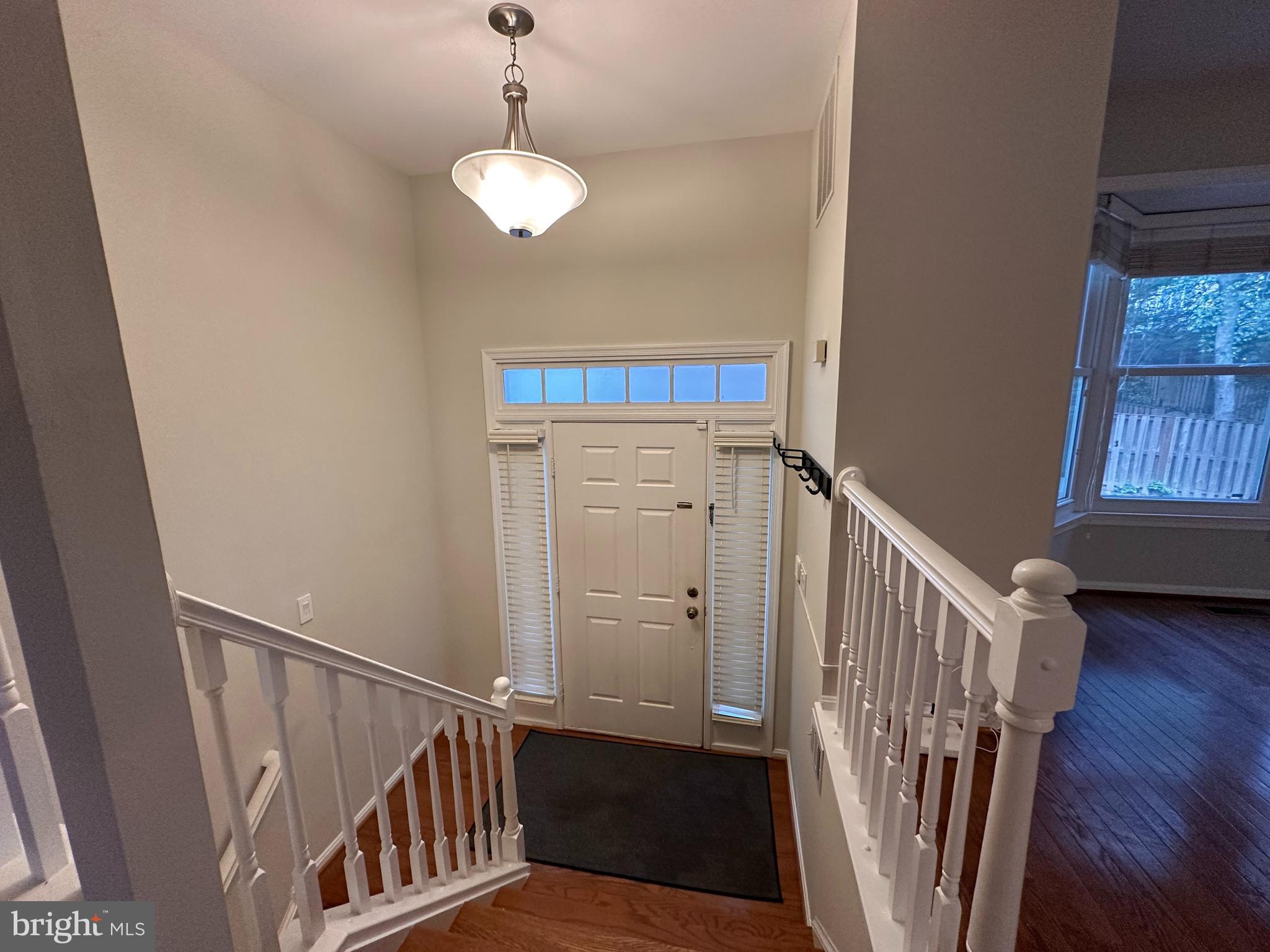 COLONIAL HEIGHTS - Residential Lease