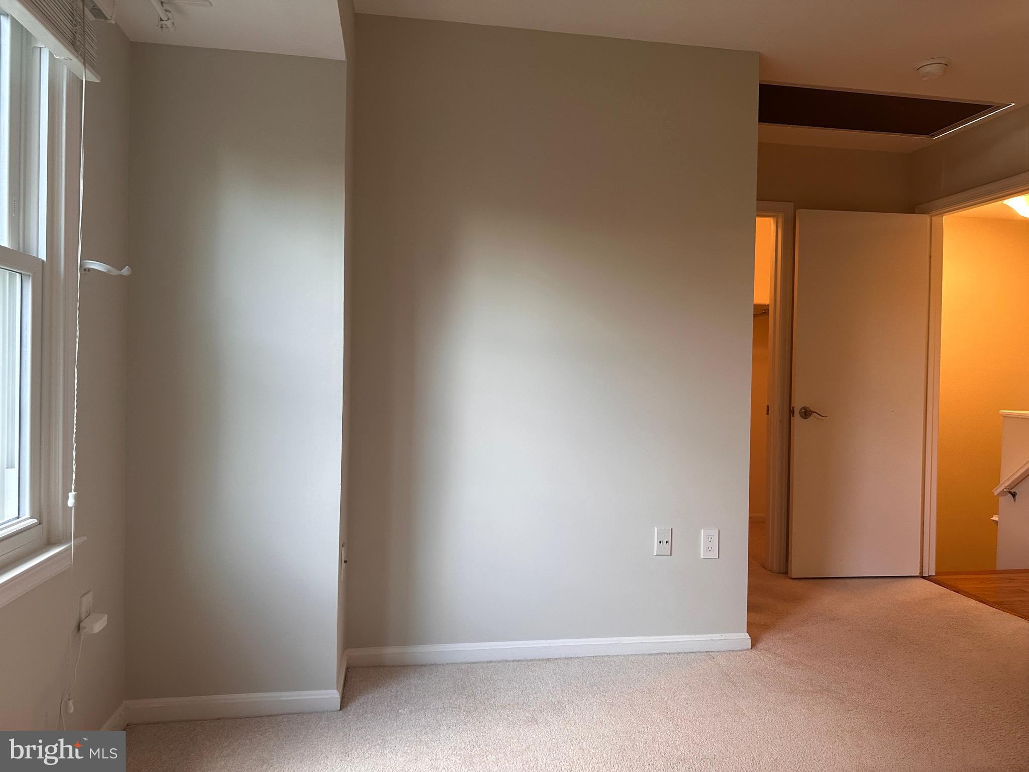 COLONIAL HEIGHTS - Residential Lease