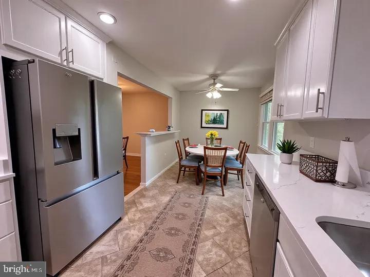 COLONIAL HEIGHTS - Residential Lease