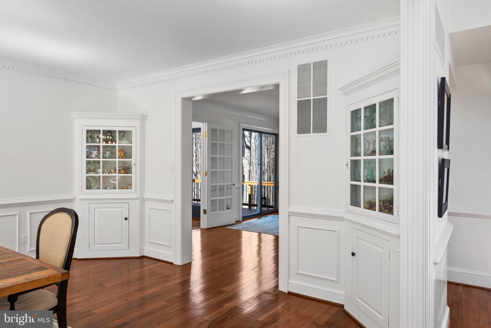 TRIADELPHIA WOODS - Residential