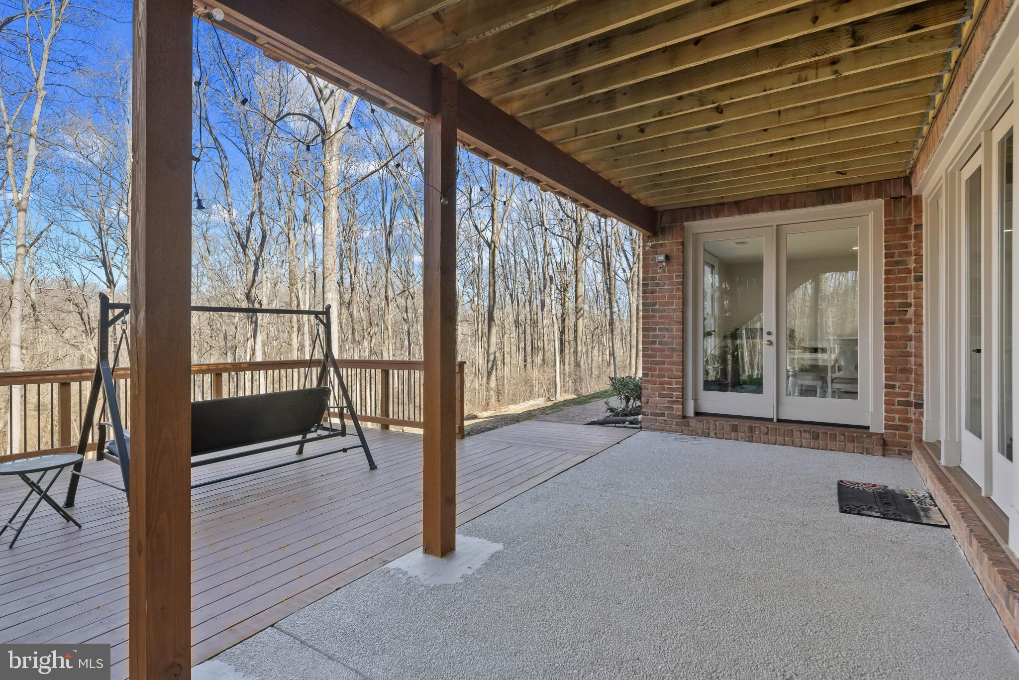 TRIADELPHIA WOODS - Residential