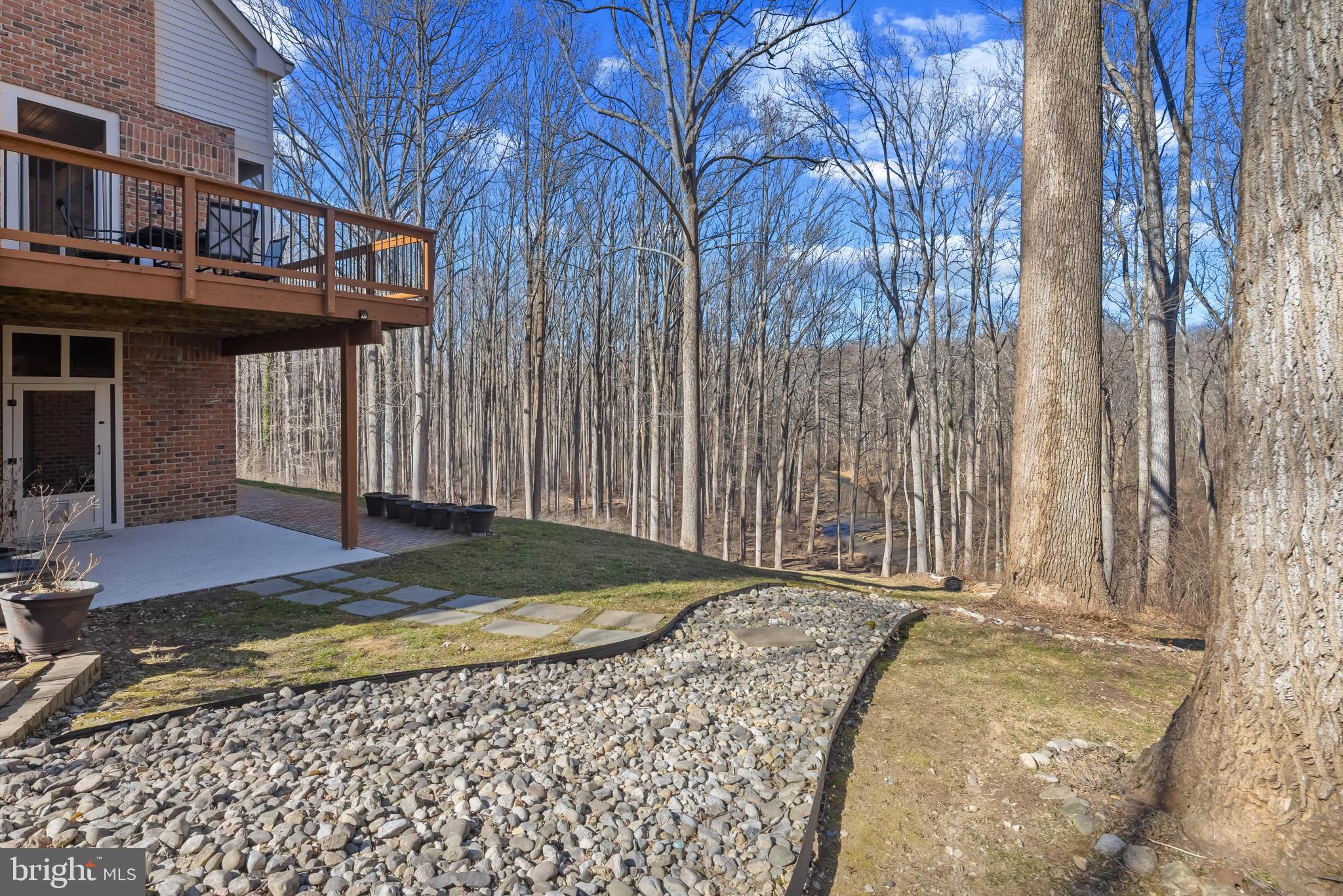 TRIADELPHIA WOODS - Residential