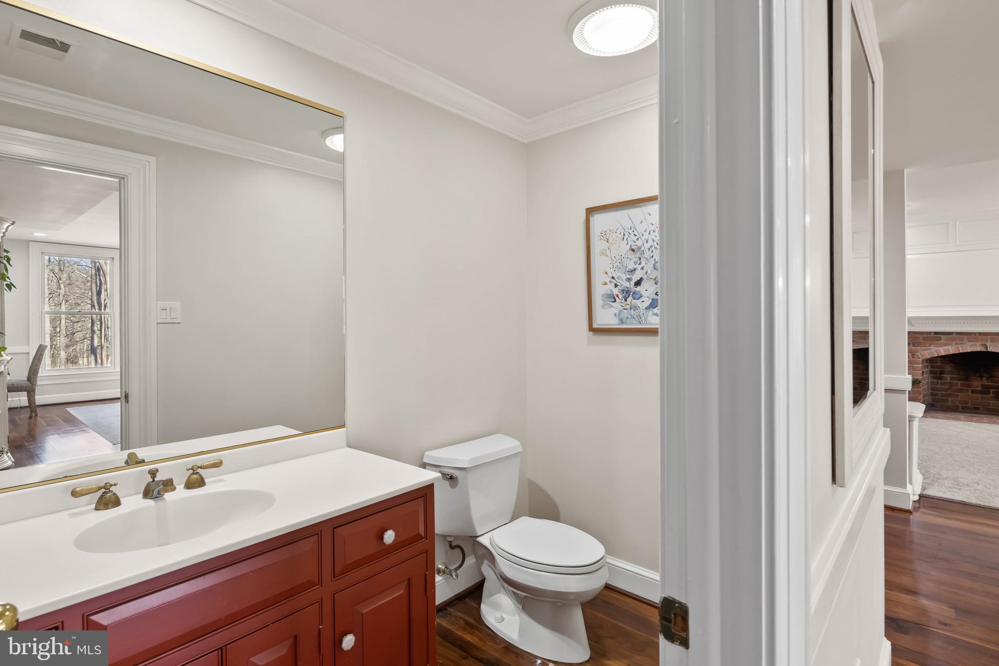 TRIADELPHIA WOODS - Residential