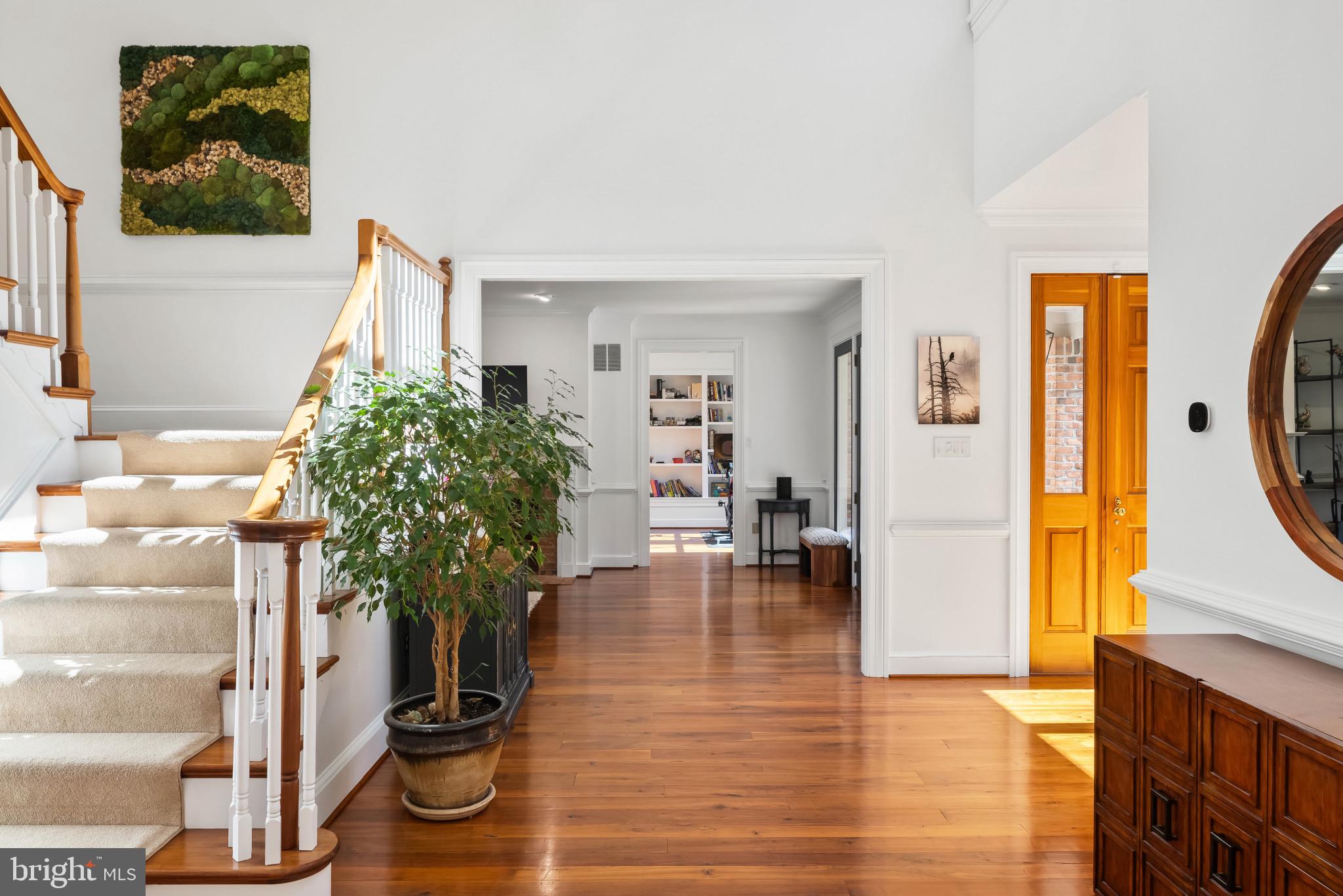 TRIADELPHIA WOODS - Residential