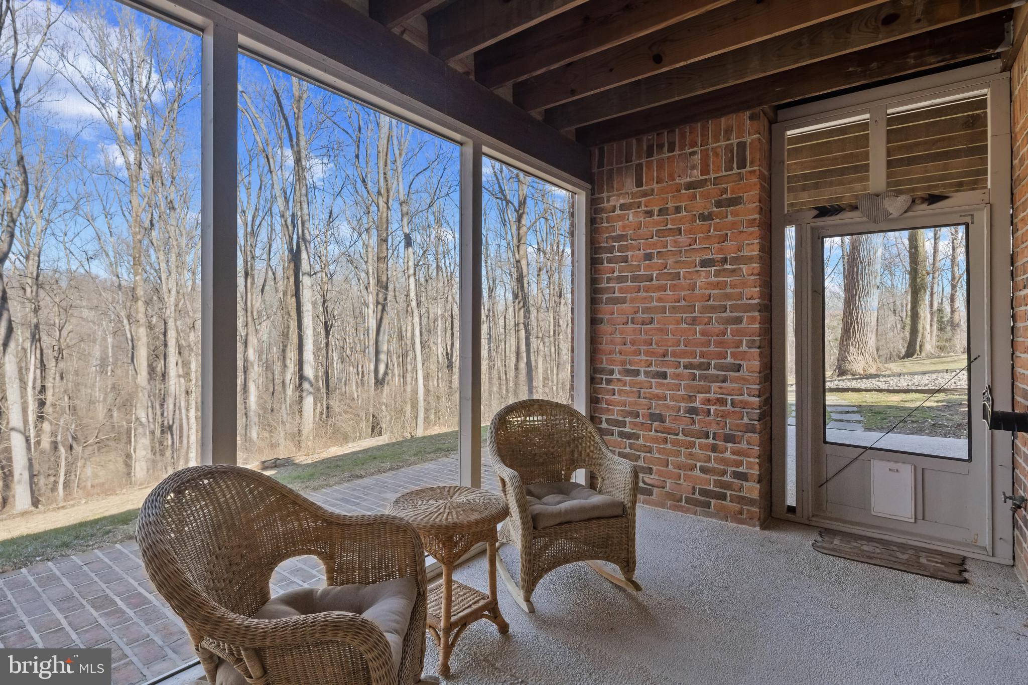 TRIADELPHIA WOODS - Residential