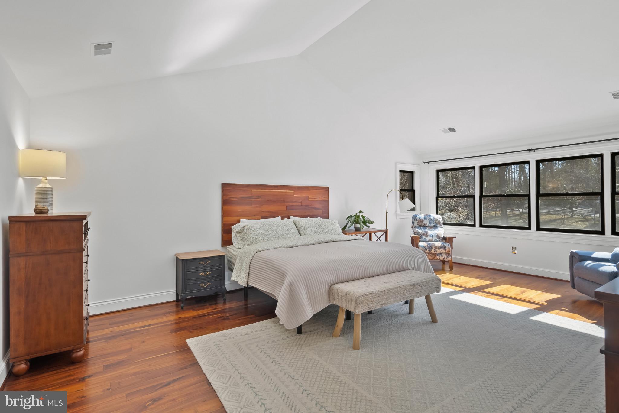 TRIADELPHIA WOODS - Residential