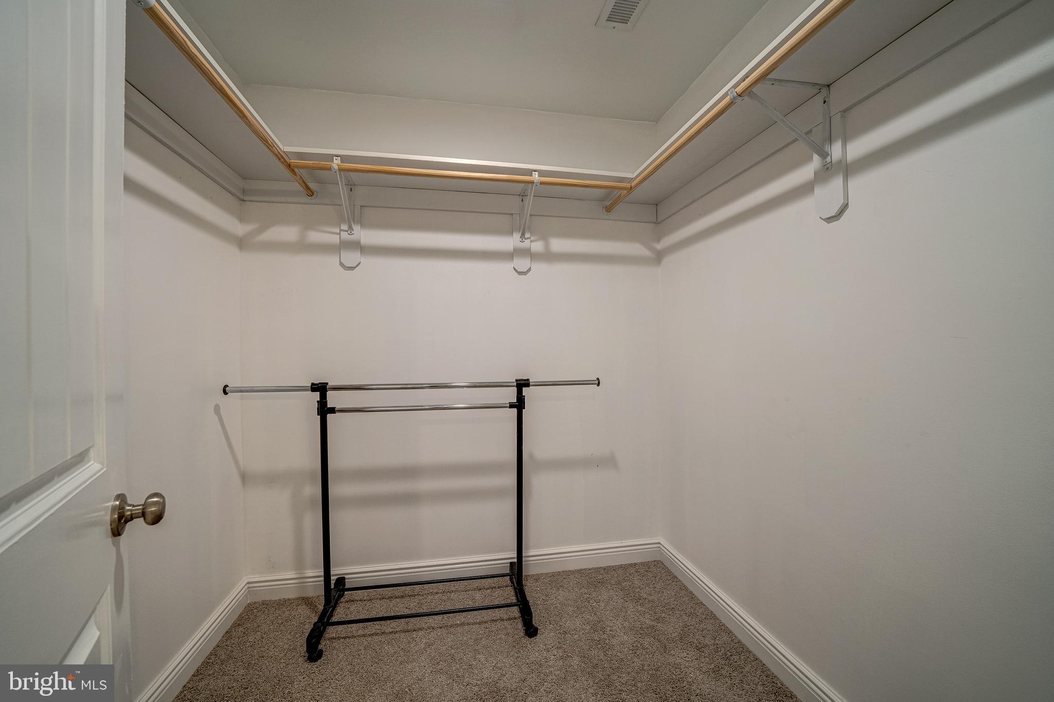 WATERSIDE RESERVE - Residential