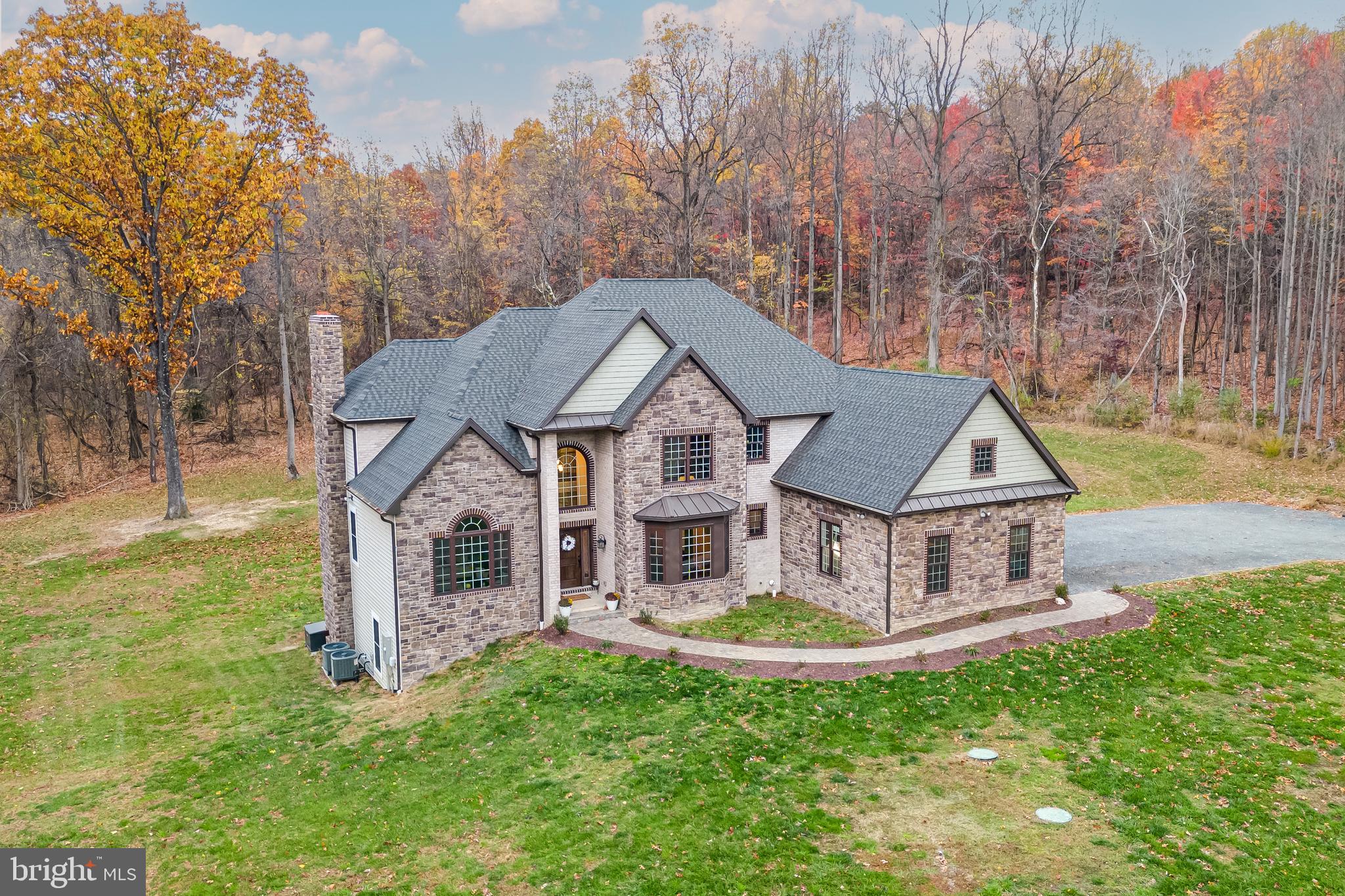 WATERSIDE RESERVE - Residential