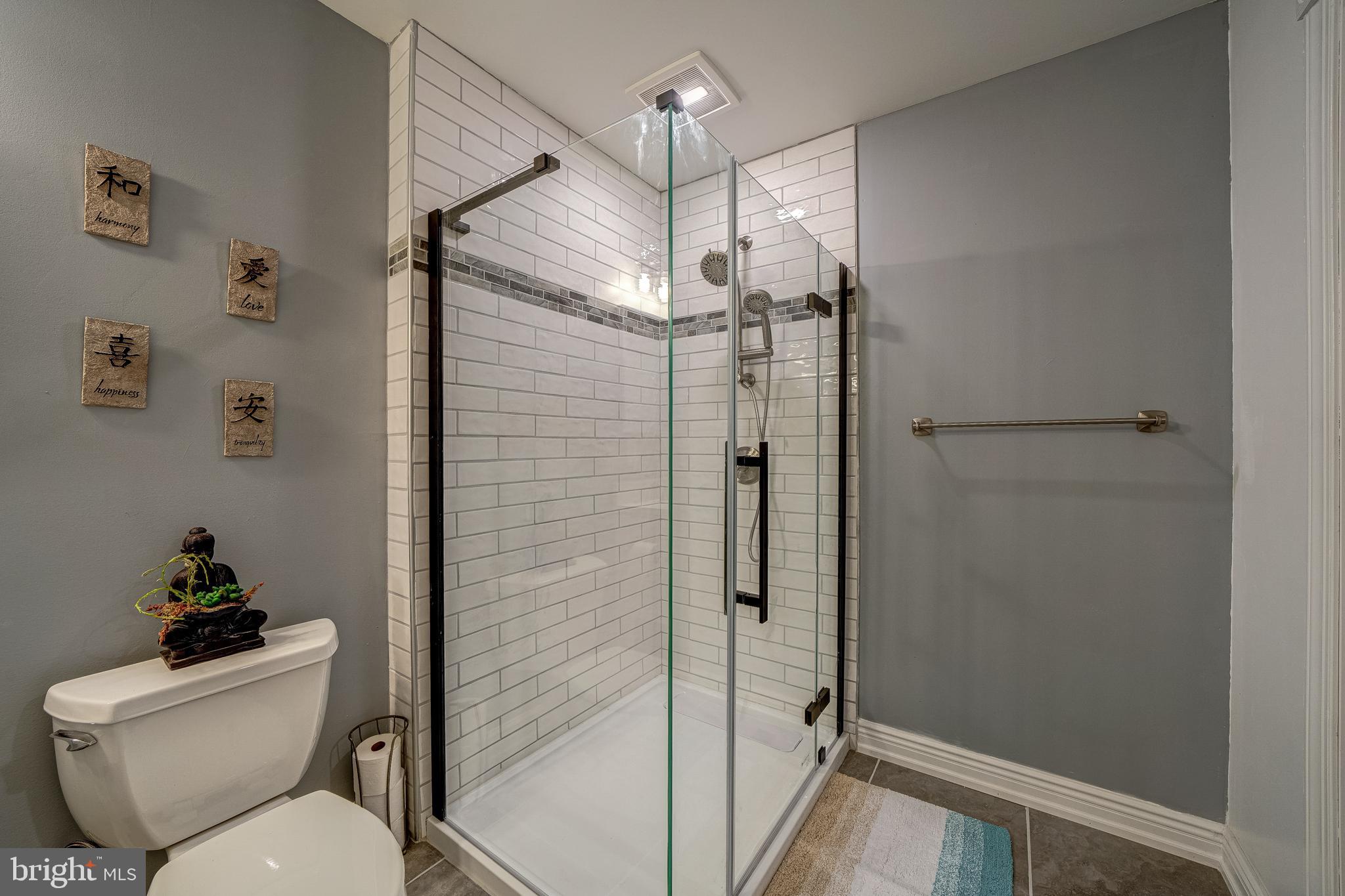 WATERSIDE RESERVE - Residential